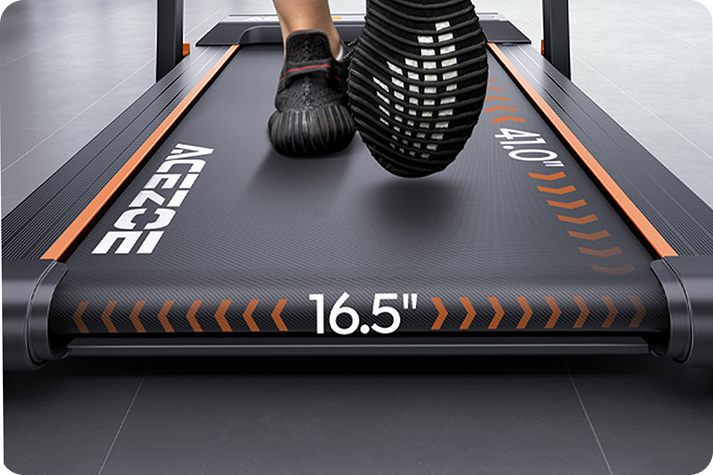 Extra-Wide Running Belt & 8-Point Shock Absorption